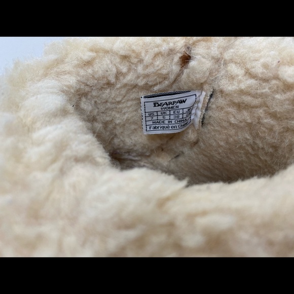 Womens Size 7 Bearpaw Tan Brown Suede Winter Boot - Picture 3 of 6